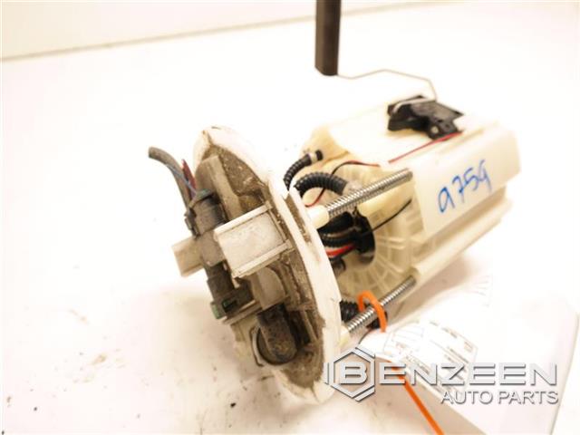 2014 Mercedes-Benz CLA250 Fuel Pump