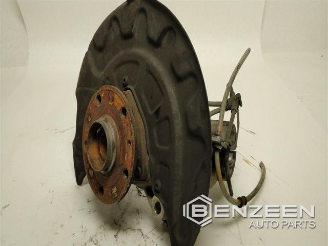 2015 Volkswagen Golf Front Spindle Knuckle (Right)