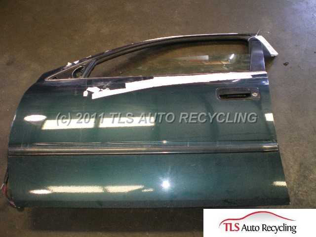 1998 Toyota Camry Hybrid Front Door