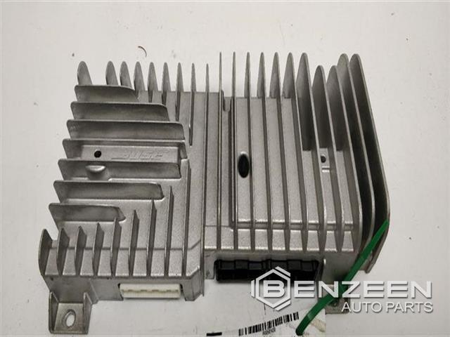 2015 Infiniti QX60 Radio / Amplifier