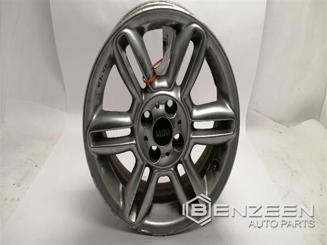 2013 Mini Cooper Coupe Wheel / Rim (Left)