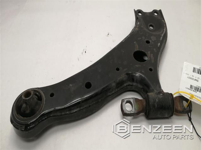 2015 Toyota Highlander Hybrid Front Lower Control Arm (Right)