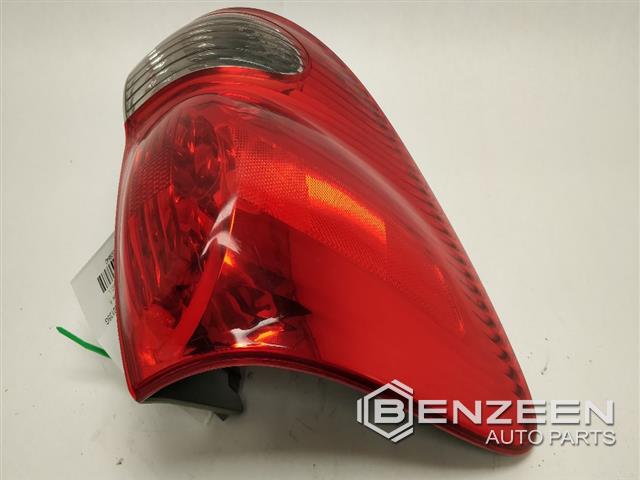 2005 Toyota Sequoia Tail Lamp (Left)
