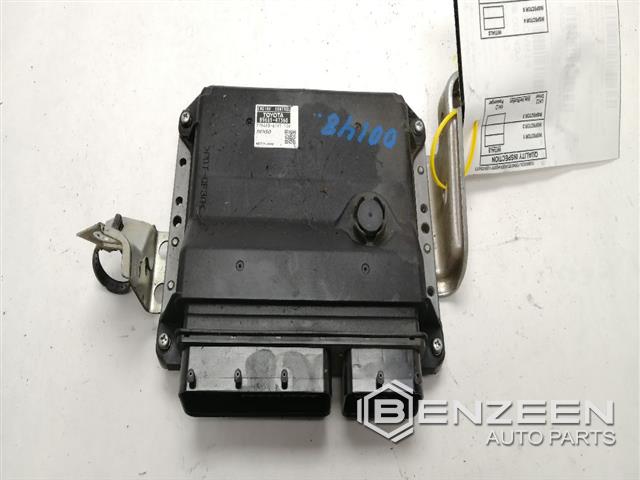 2012 Toyota Prius V Engine Control Module