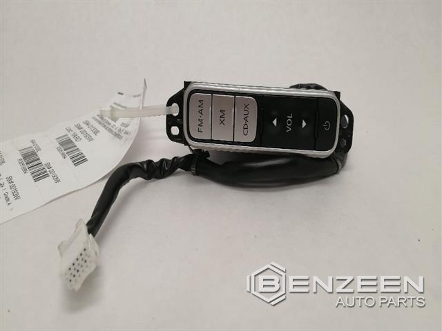 2012 Nissan Leaf Display Screen Navigation GPS Radio (Left)