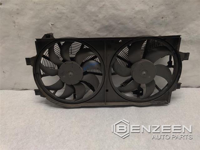 2012 Nissan Leaf Radiator Conditioner Fan Motor
