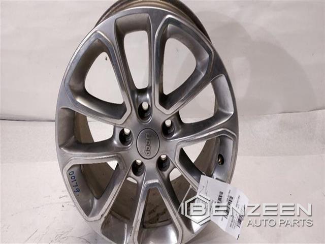 2014 Jeep Grand Cherokee Wheel / Rim (Left)
