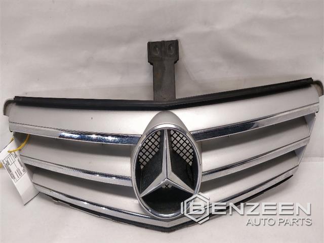 2009 Mercedes-Benz C300 Grille