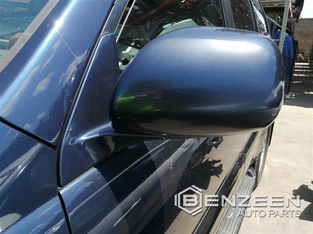 2005 Lexus GX 470 Side View Mirror (Left)