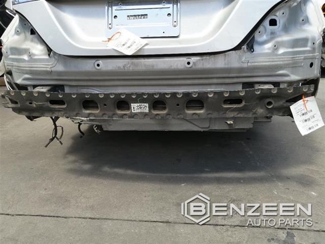 2012 Mercedes-Benz CLS550 Rear Bumper Reinforcement