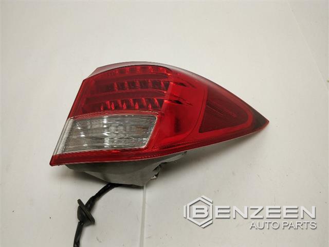 2012 Lexus IS 250 Tail Lamp (Right)