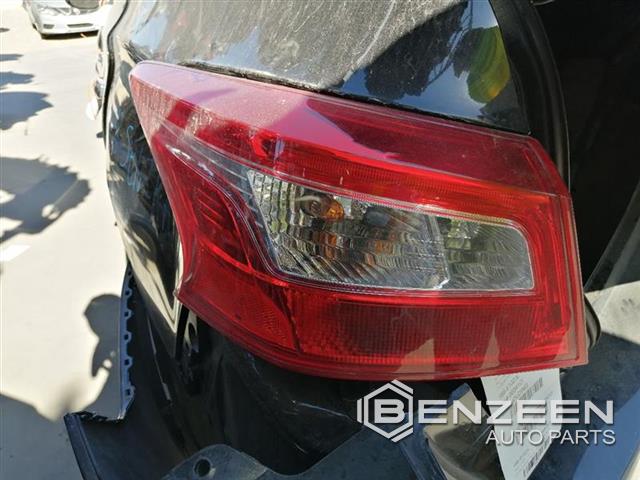 2018 NISSAN Sentra Tail Lamp (Left)