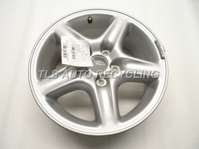 2002 Lexus RX 300 Wheel / Rim