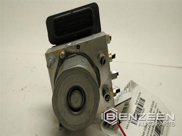 2018 NISSAN Sentra ABS Pump