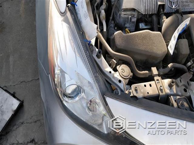 2016 Toyota Prius V Headlamp Assembly (Right)