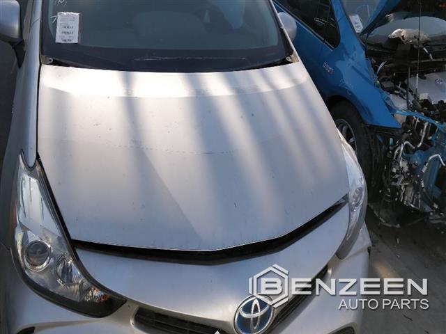 2016 Toyota Prius V Hood