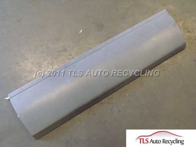 2001 Toyota Sienna Front Door Molding
