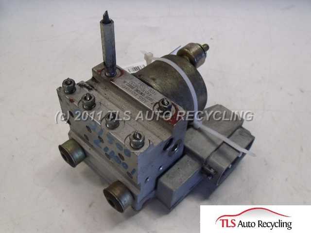 2001 Toyota Sienna ABS Pump