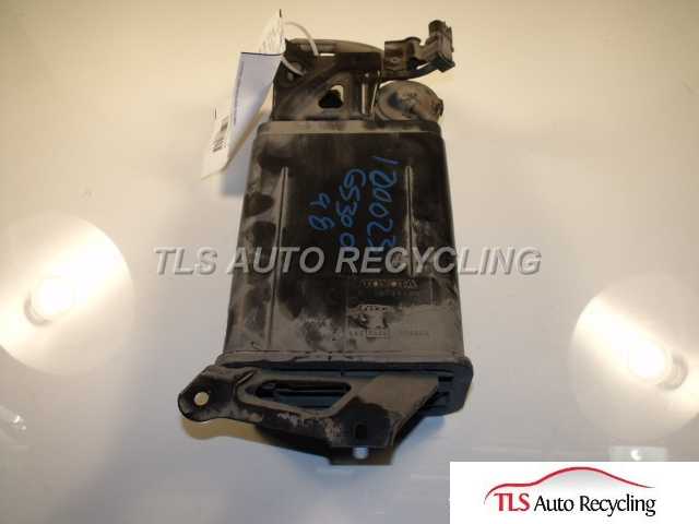 1998 Lexus GS 300 Fuel Vapor Canister