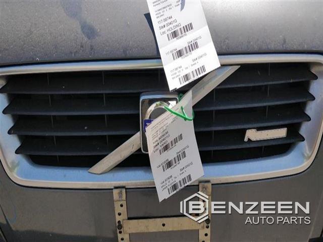 2008 Volvo C30 Grille