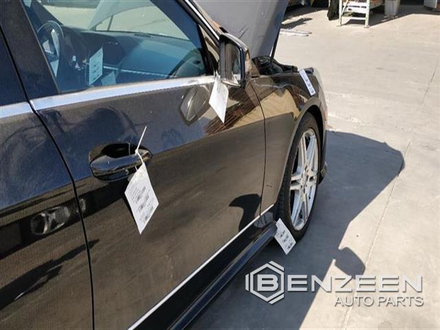 2010 Mercedes-Benz E350 Front Door (Right)