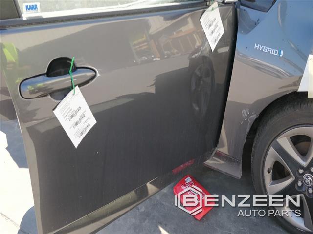2019 TOYOTA Prius Front Door