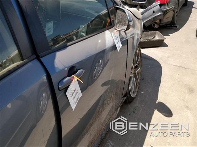 2020 TOYOTA Corolla Front Door