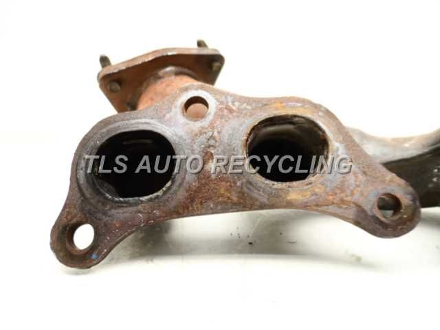 2001 Toyota Tacoma Exhaust Manifold