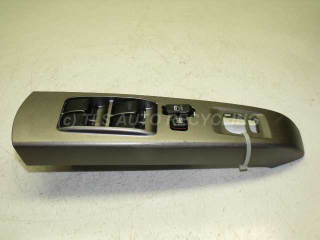 2007 Toyota Prius Door Electric Switch (Left)