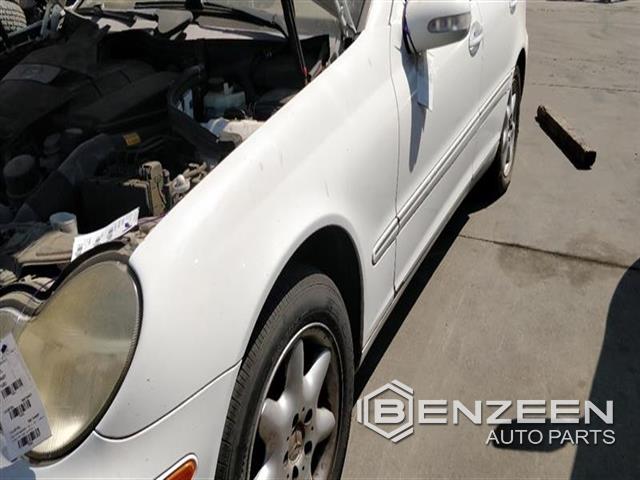 2004 Mercedes-Benz C230 Fender (Left)
