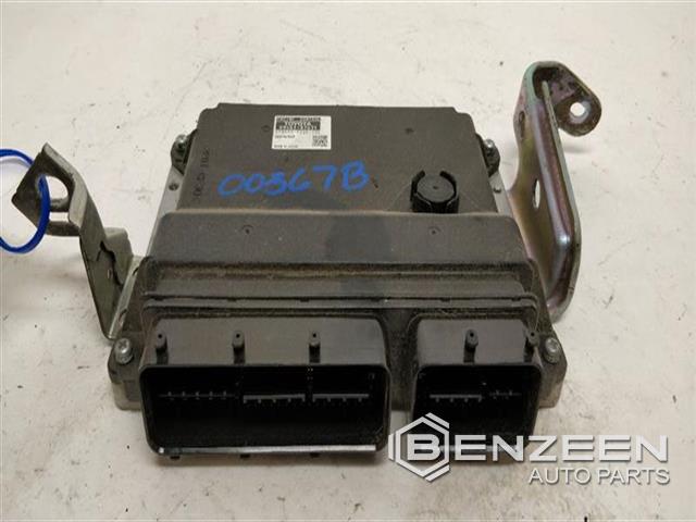 2016 Toyota Prius V Engine Control Module