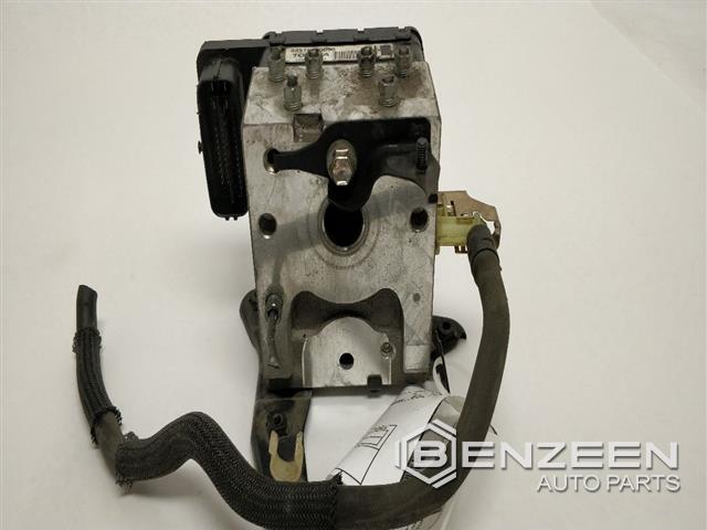 2007 Lexus LS 460 L ABS Pump