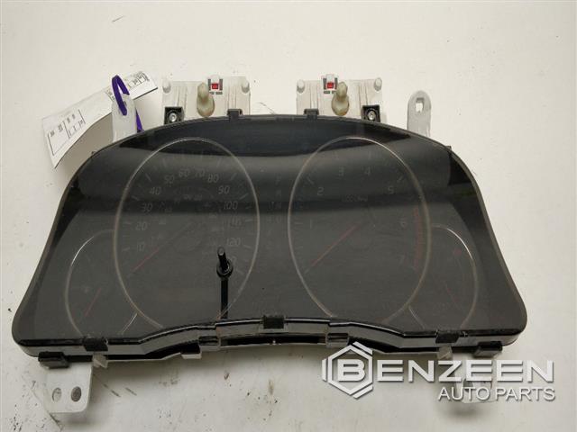 2005 Lexus GX 470 Speedometer / Head Cluster