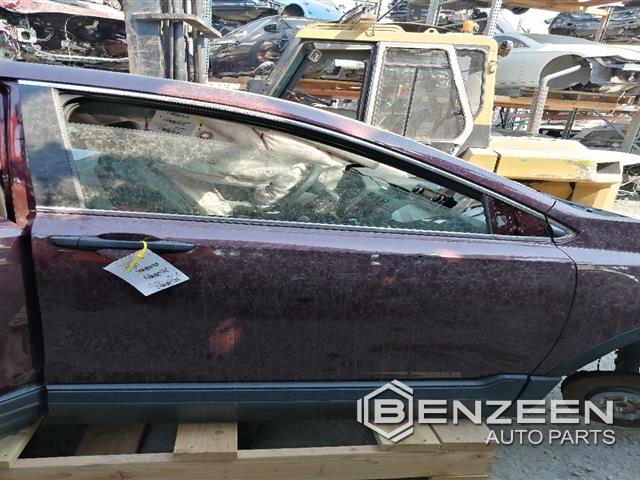 2017 HONDA CR-V Front Door (Right)