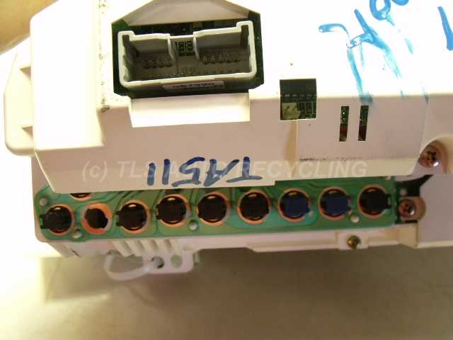 1997 Lexus LS 400 Speedometer / Head Cluster