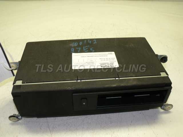 1997 Lexus ES 300 Radio / Amplifier
