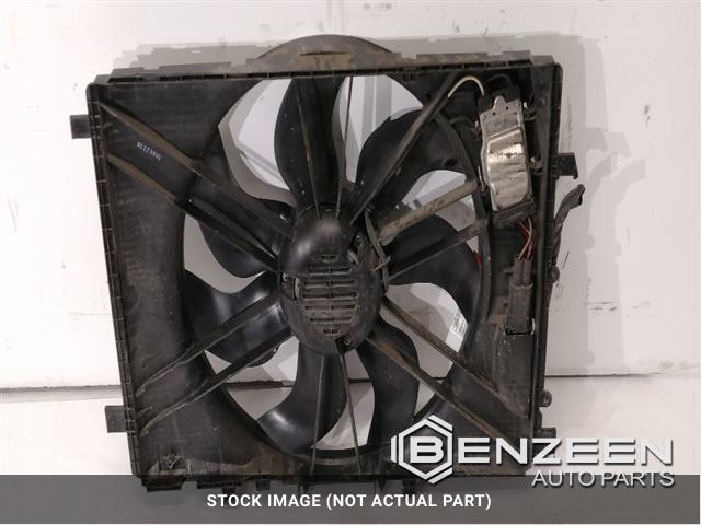 2015 Mercedes-Benz GLK350 Radiator Conditioner Fan Motor