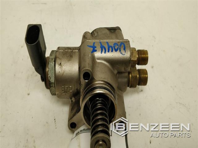 2008 Audi S5 Fuel Pump (Right)
