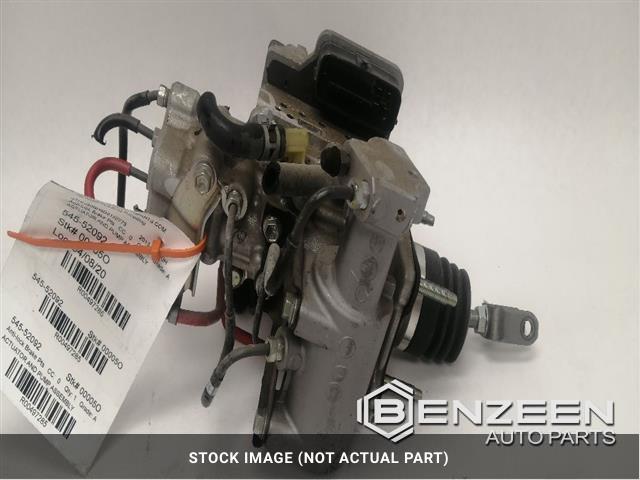 2016 Toyota Prius V ABS Pump