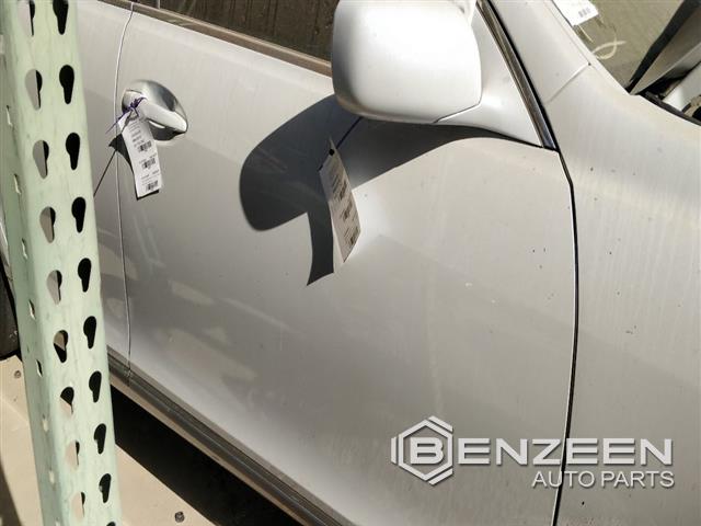 2006 Lexus GS 300 Front Door (Right)