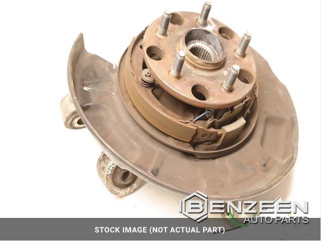 2007 Lexus GS 450h Rear Stub Axle (Left)
