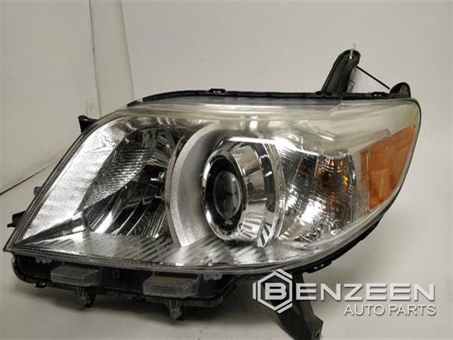 2013 Toyota Sienna Headlamp Assembly (Left)