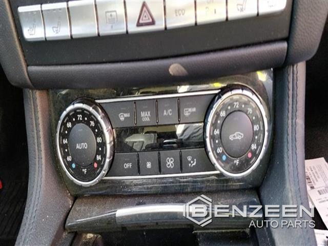 2017 Mercedes-Benz CLS550 Temperature Control Unit