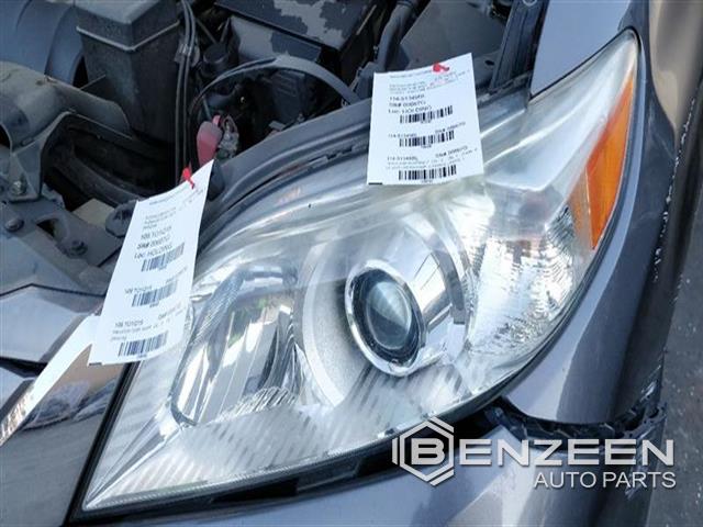 2015 Toyota Sienna Headlamp Assembly (Left)