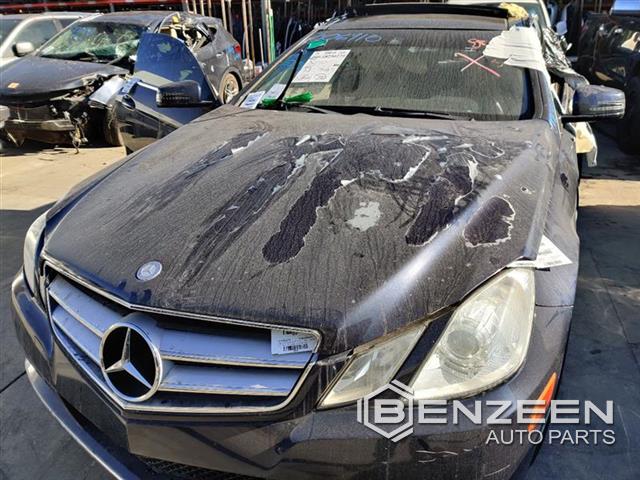 2010 Mercedes-Benz E350 Hood
