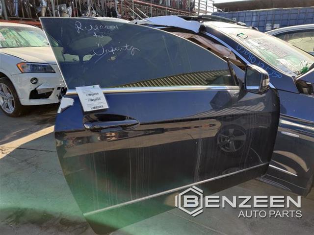2010 Mercedes-Benz E350 Front Door (Right)