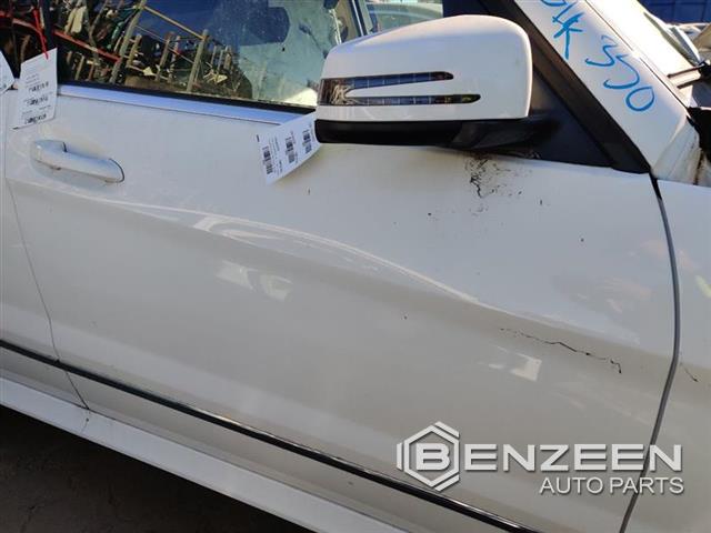 2015 Mercedes-Benz GLK350 Front Door (Right)