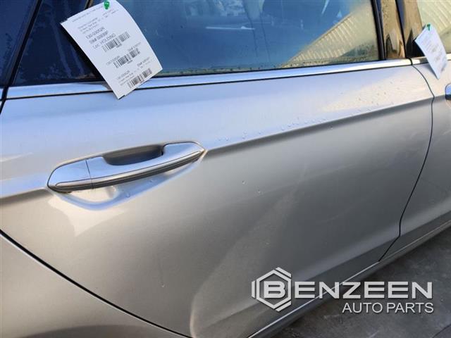 2017 Ford Fusion Rear Door (Right)