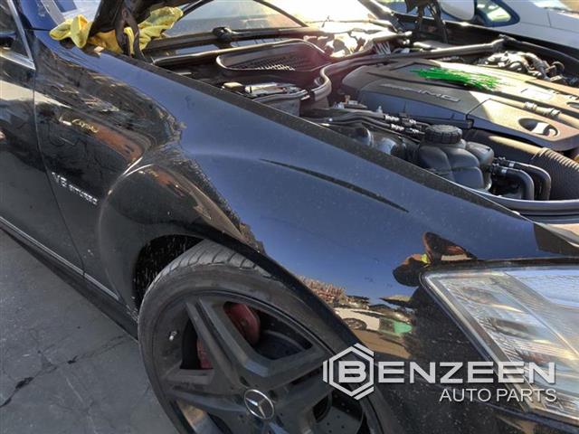 2012 Mercedes-Benz S63 Fender (Right)