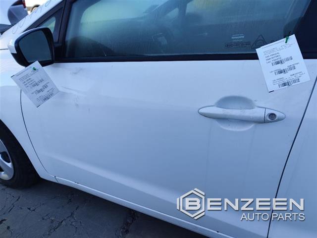 2017 KIA Forte Front Door (Left)